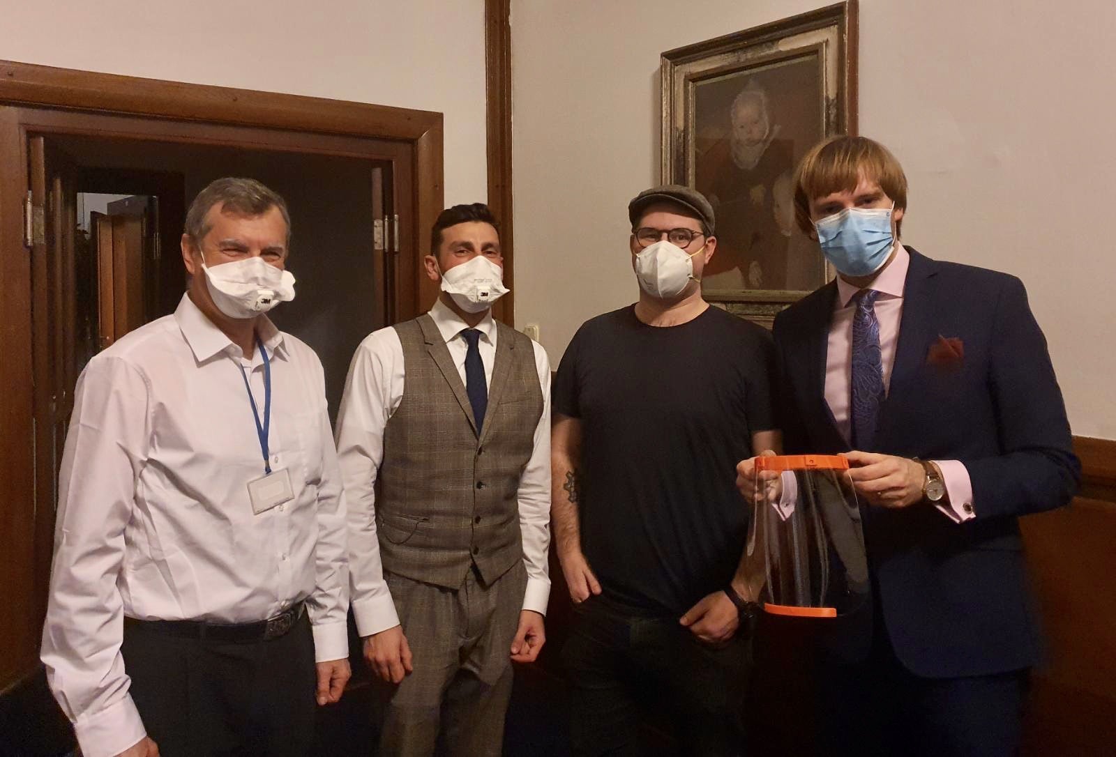 Štíty Průša Research