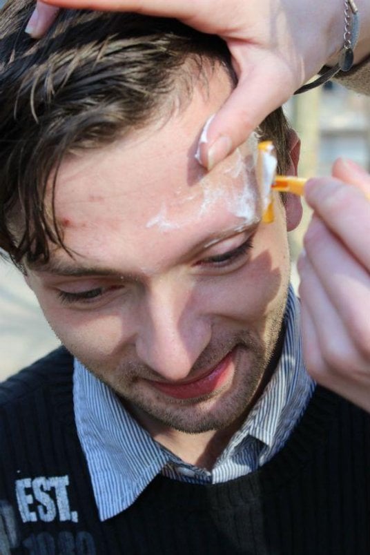 2015-08-co-jsou-fanouc5a1ci-ochotni-udc49blat-za-lc3adstky-na-ho