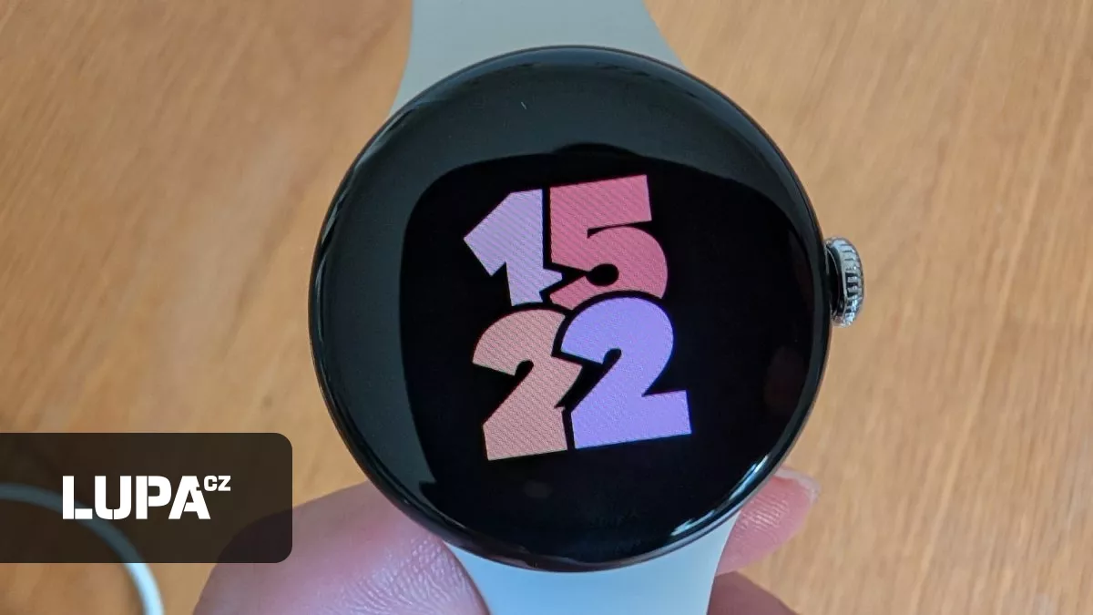 Google Pixel Watch 3 jsou skvělá alternativa Apple Watch. Pokud zbytečnost jako chytré hodinky potřebujete