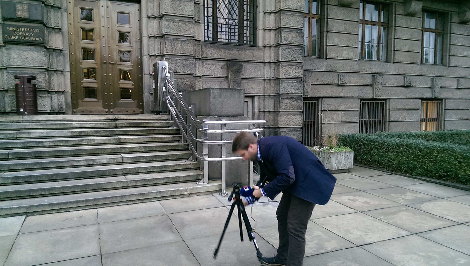 Jak vzniká #mojo reportáž ve Warhorse Studios?