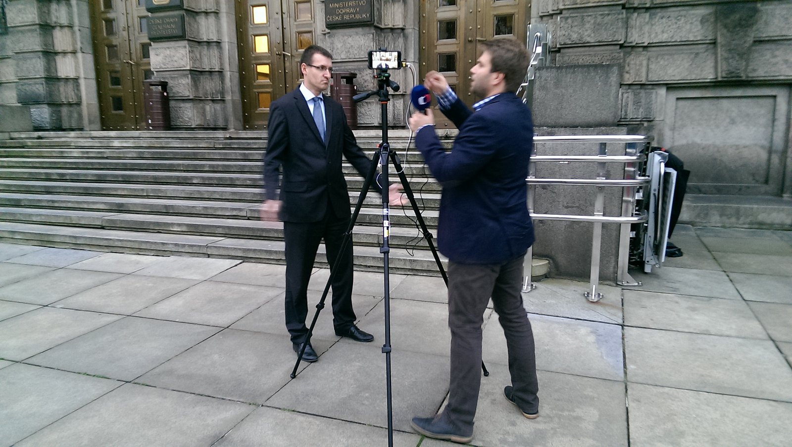 Jak vzniká #mojo reportáž ve Warhorse Studios?