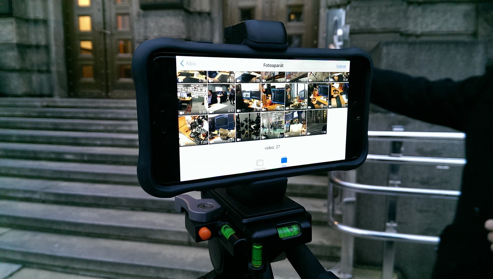 Jak vzniká #mojo reportáž ve Warhorse Studios?