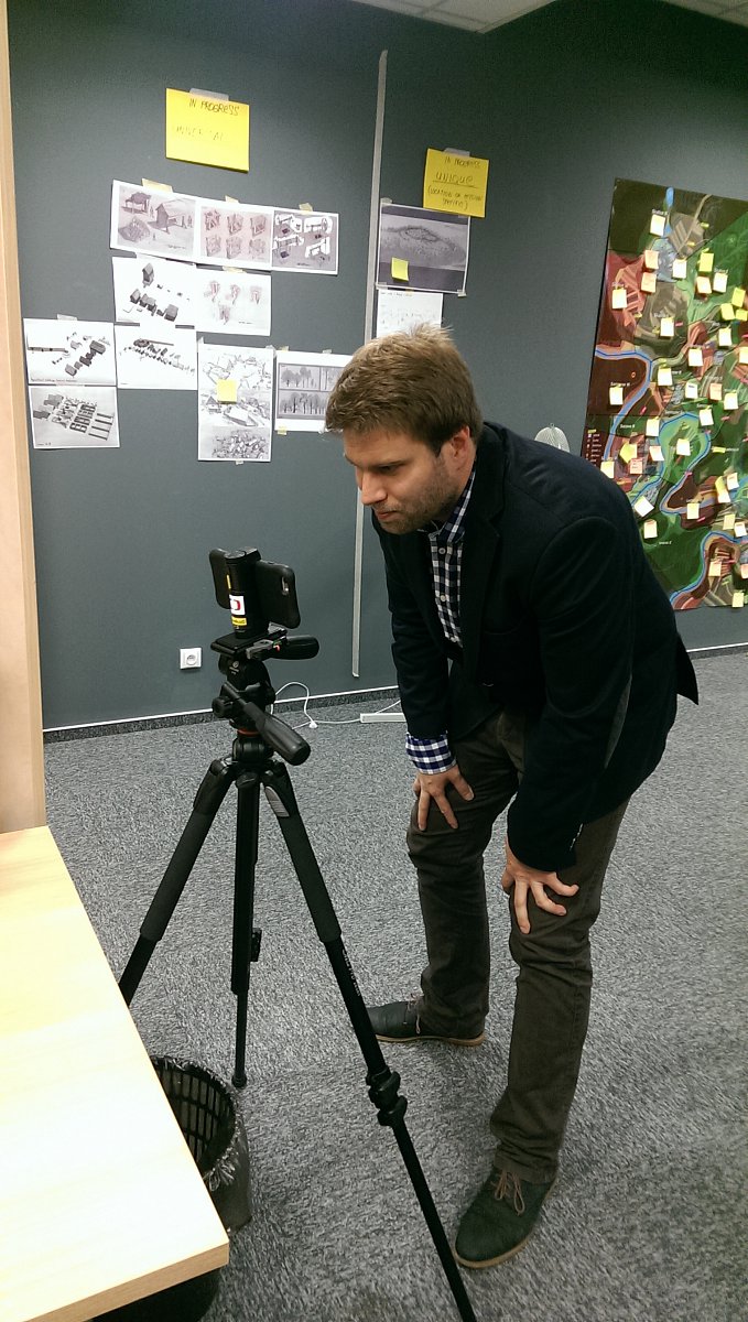 Jak vzniká #mojo reportáž ve Warhorse Studios?