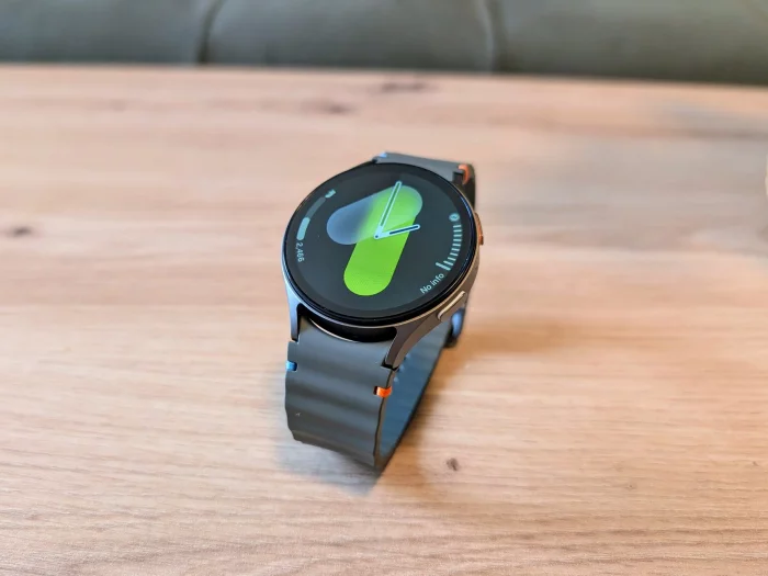 Do redakce nám dorazily Galaxy Watch7 ve 44mm verzi