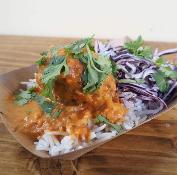 Street food je hitem. A začít s ním zvládnete i bez půjčky.