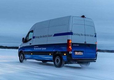 Wintererprobung Mercedes-Benz eSprinter in Schweden  Winter trials Mercedes-Benz eSprinter in Sweden