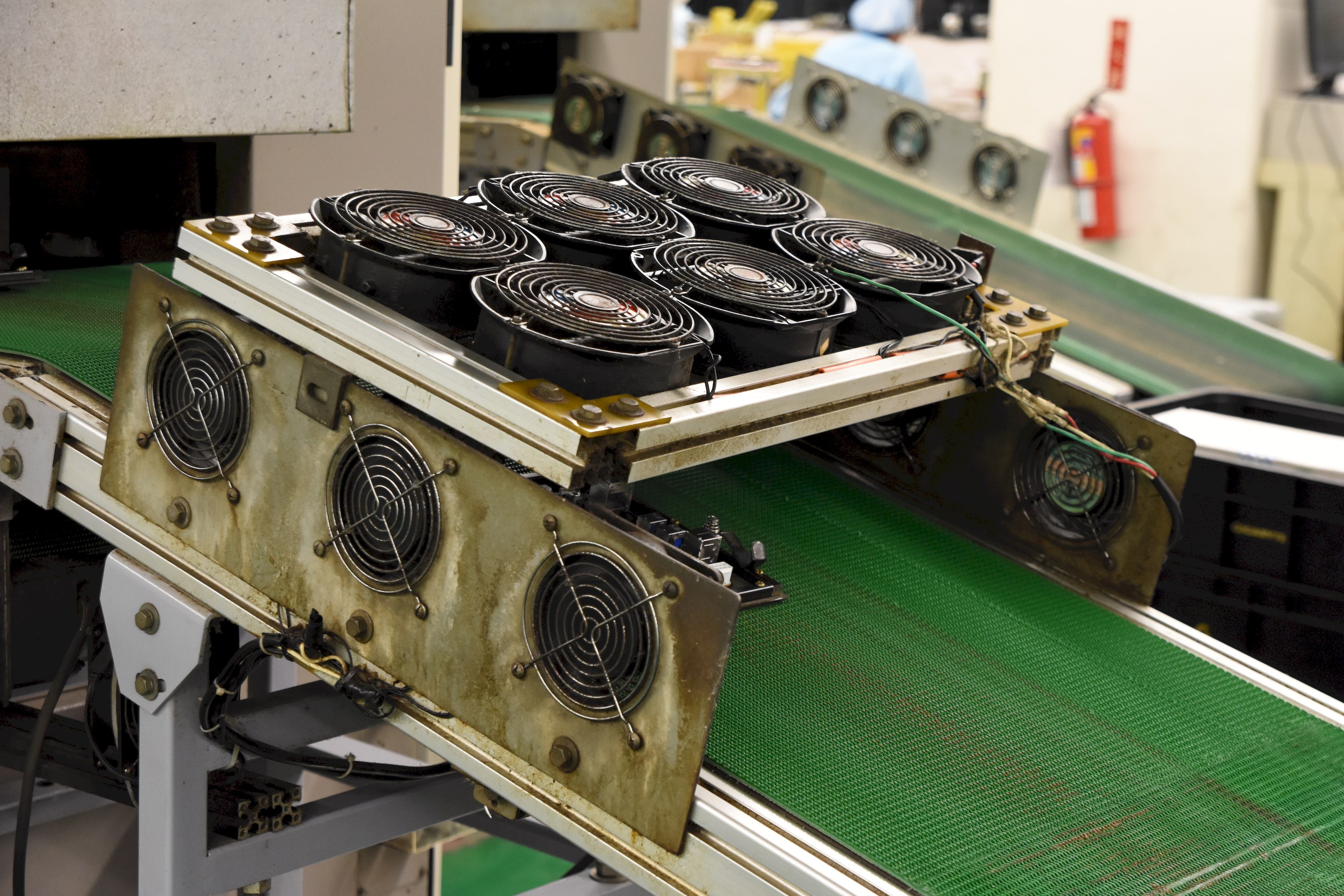 Exkurze v továrně Gigabyte na základní desky a grafické karty