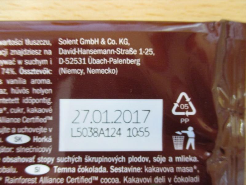 FINEST DARK CHOCOLATE 74 % COCOA - Hořká čokoláda