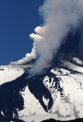 2011-10-sopka-etna-2.jpg