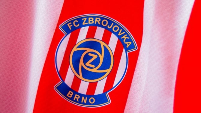 Brněnská Zbrojovka má nového většinového majitele. Slibuje akademii pro děti i nový stadion