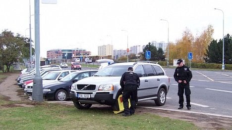 Náhledový obrázek - Majáky a radiostanice. Strážníci investují 5,5 milionu do vybavení vozů