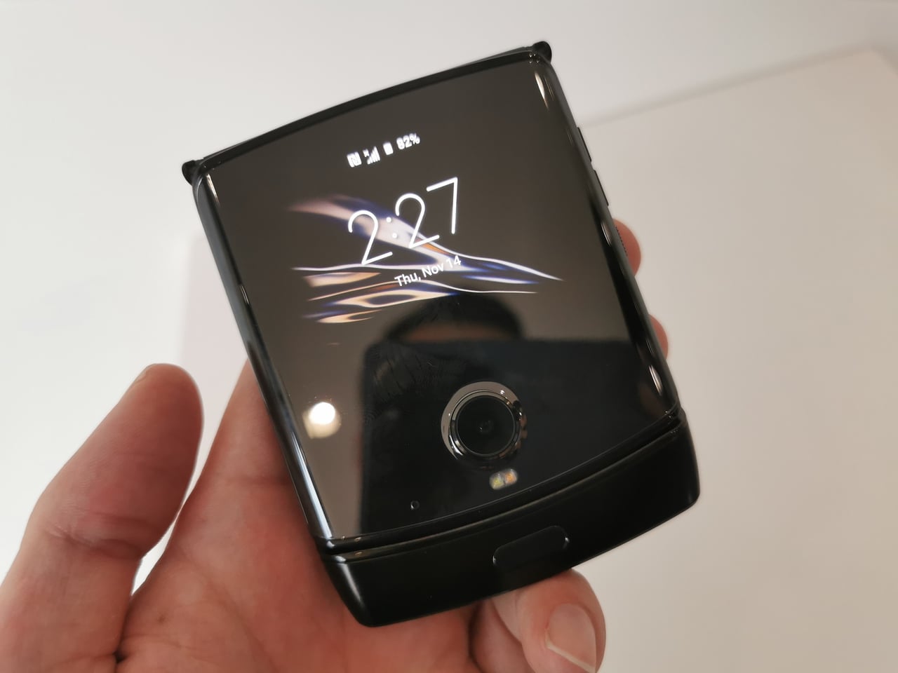 Motorola RAZR se vrací, má Android a ohebný displej