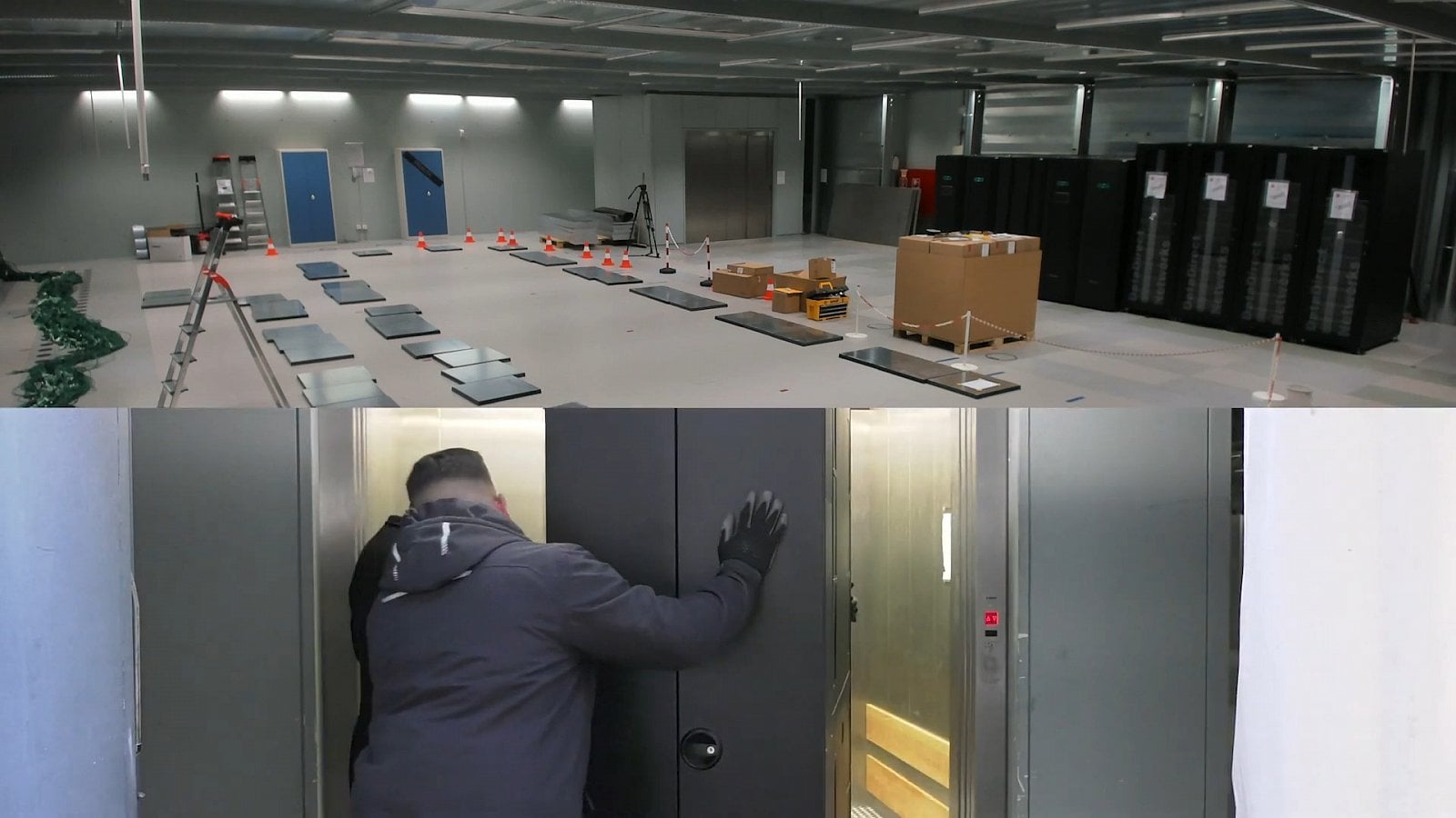 Takto vypadalo zaplňování sálu.