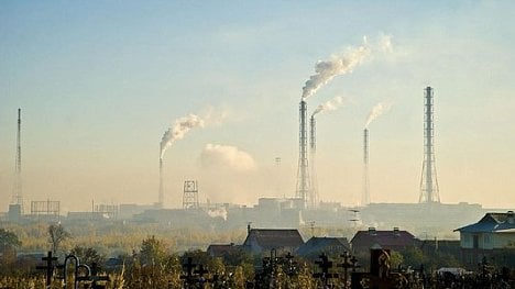 Náhledový obrázek - Místo jádra a větru komíny. Polsko dá na uhelné elektrárny 300 miliard