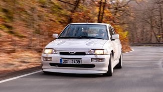 Náhledový obrázek - Retro: Ford Escort RS Cosworth (1992)