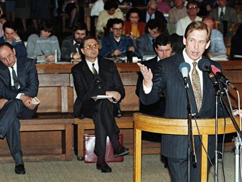  Václav Havel byl u soudu přesně hodinu