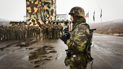 Náhledový obrázek - Vojáci v aktivních zálohách si polepší o tisíce korun ročně