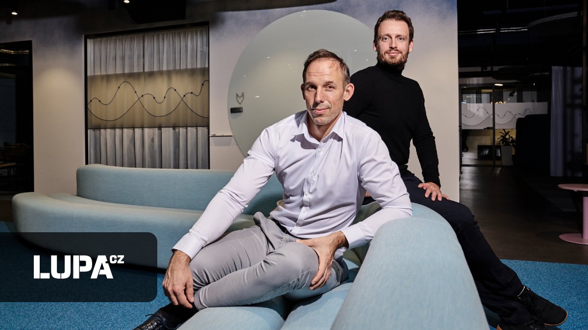 Češi v Singapuru škálují fintech, přes který letos protekla více než miliarda