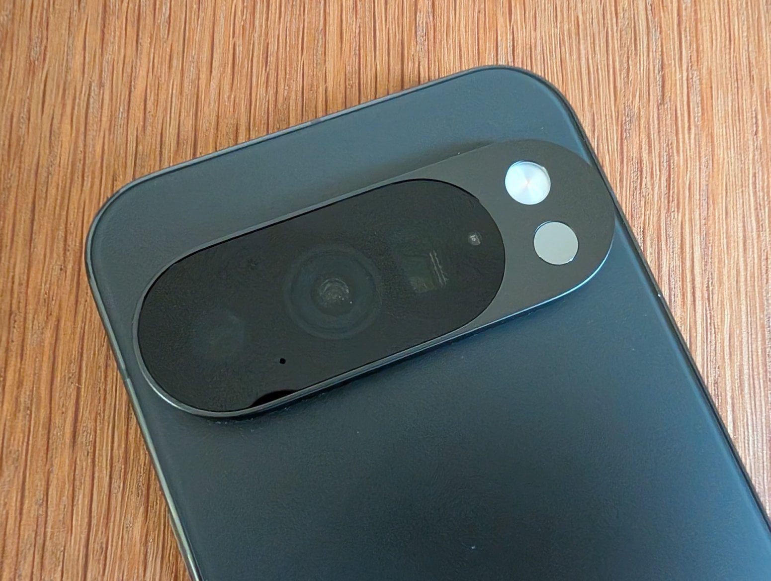 Chytrý telefon Google Pixel 10 Pro