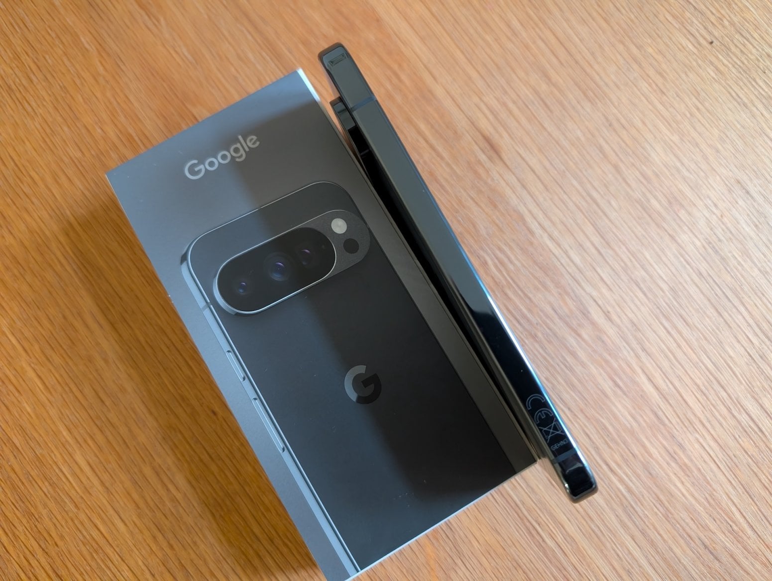 Chytrý telefon Google Pixel 10 Pro