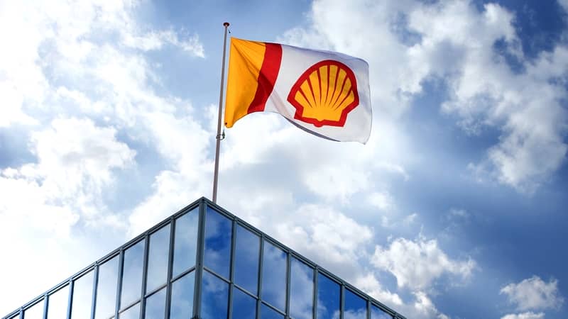 Nejprve ruská ropa z výprodeje, potom konec. Shell zavře ruské čerpací stanice a ukončí všechny aktivity na ruském trhu