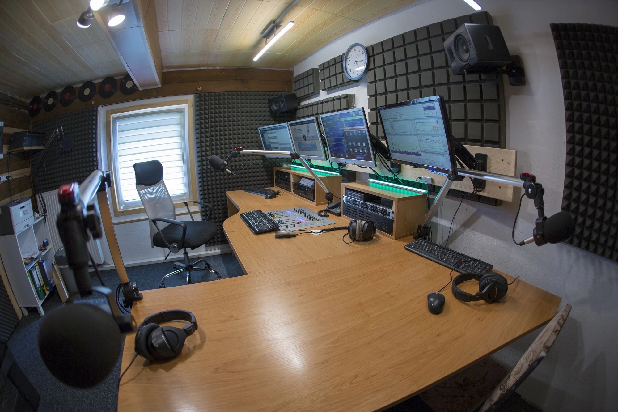 Vysílací studio Rádia Otava v Blatné