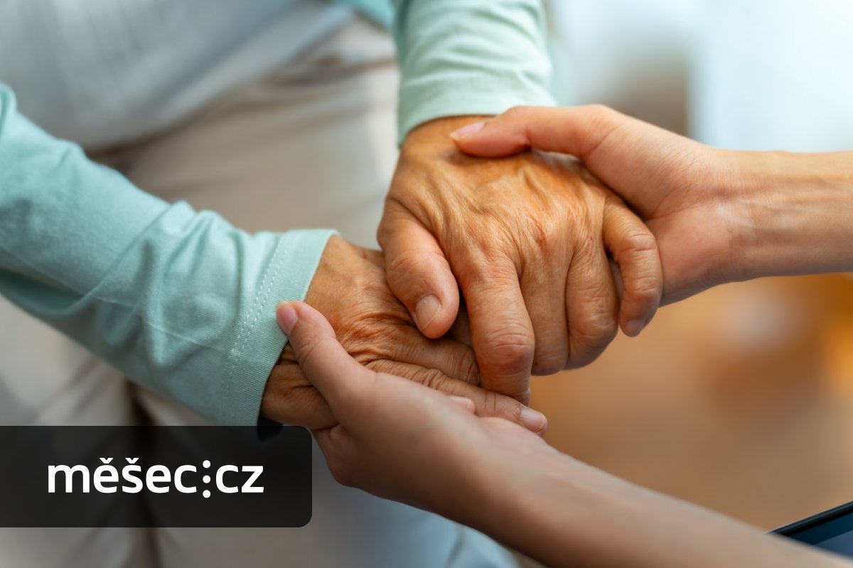 Příspěvek na péči se zvýší. Polepší si přes 200 tisíc lidí, tentokrát i v I. stupni závislosti