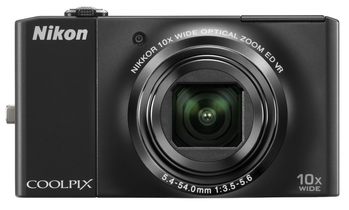 Nikon CoolPix S8000