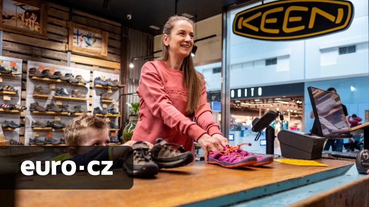 Prošlapaná podrážka ani ,žralok‘ už nejsou důvodem, proč házet boty do popelnice. Značka Keen spouští v Česku cirkulární obuvnictví