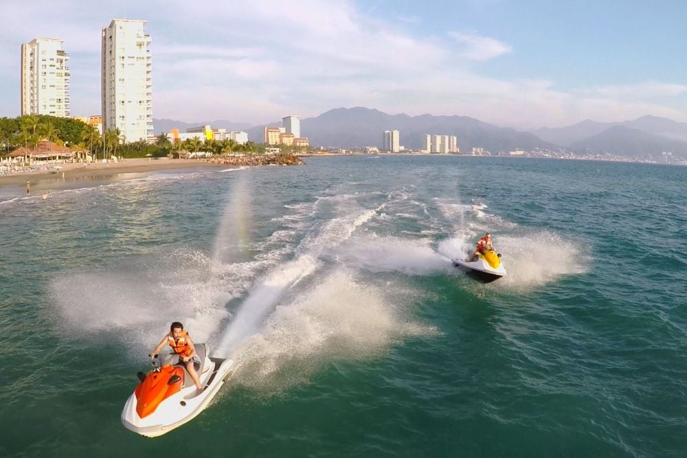 Viasat Explore - drony