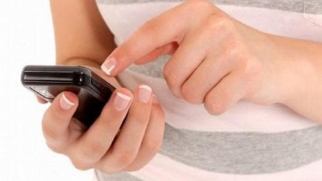 Náhledový obrázek - Dotykové displeje nejsou pro všechny, až pětina lidí smartphonům nerozumí