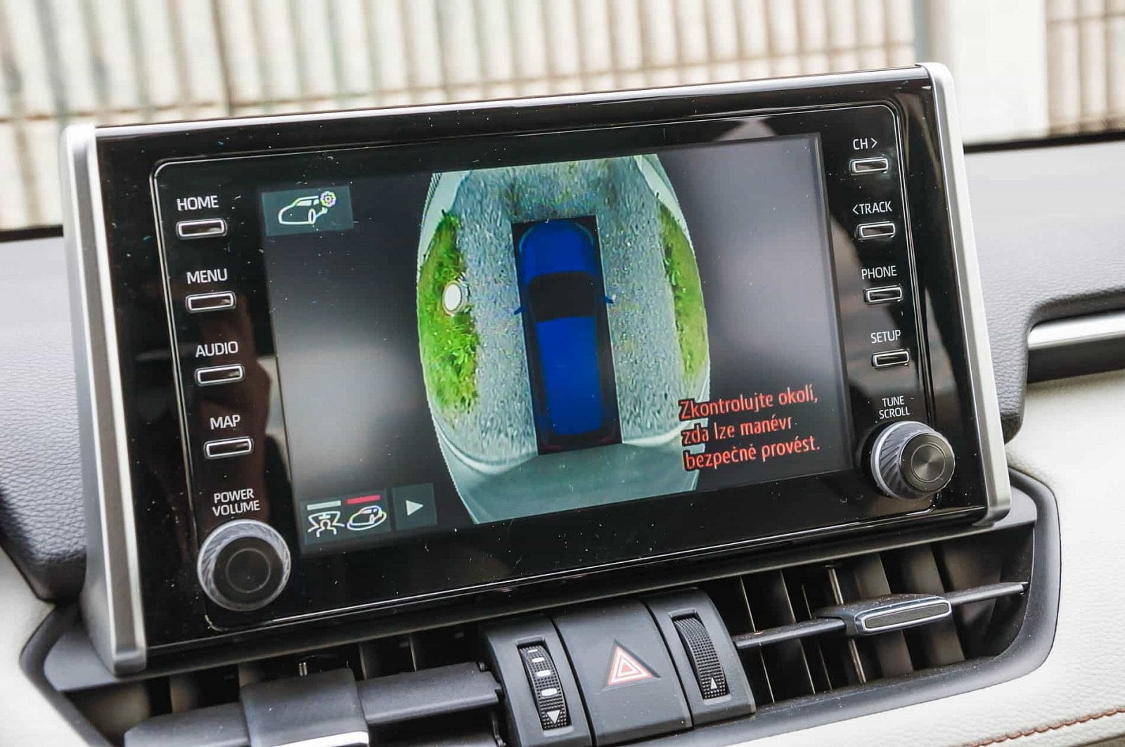 2019-07-Toyota-RAV4-23-of-33.jpg