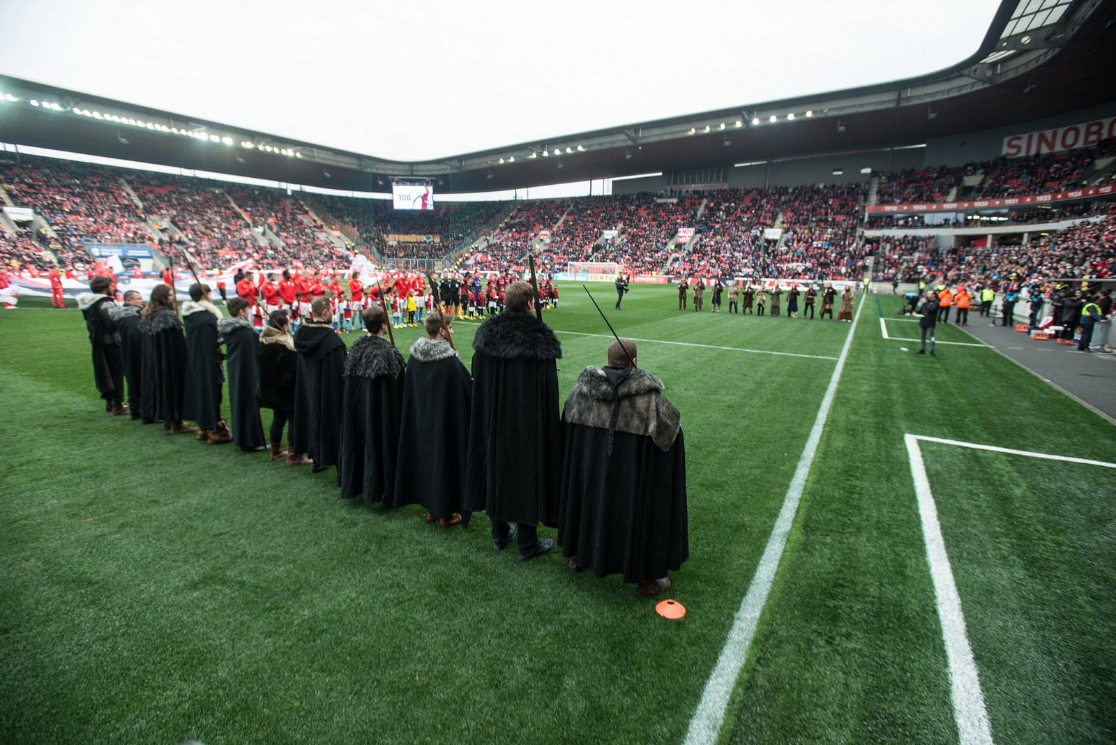 Hra o trůny při derby pražských S