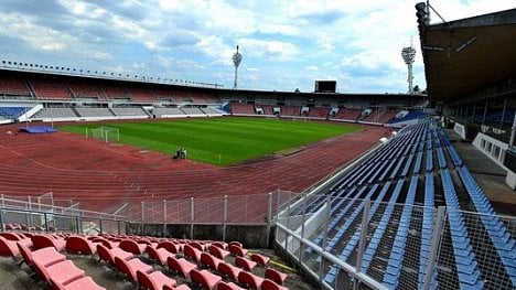 Náhledový obrázek - FAČR chce řešit finanční nouzi prodejem stadionu Rošického. Nabídla ho Praze