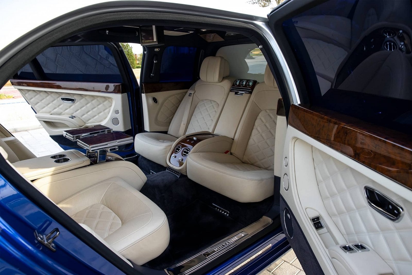 2021-08-bentley-mulsanne-grand-6.jpg