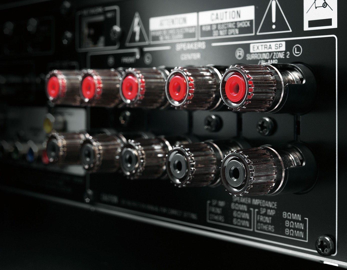 Yamaha RX-S600D: tuner pro náročné posluchače