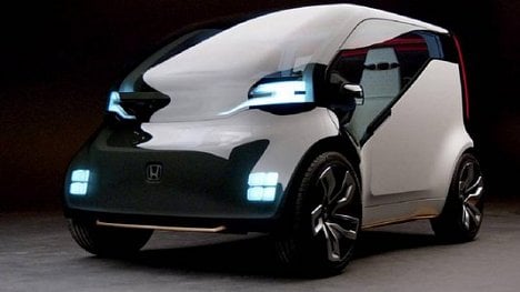 Náhledový obrázek - Honda představila nový elektromobil, vlastníkovi bude sám vydělávat