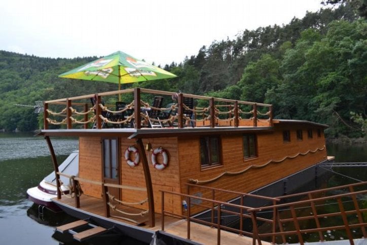 2010-01-houseboaty-10.jpg