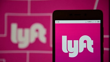 Náhledový obrázek - Konkurent Uberu Lyft začal propouštět kvůli koronaviru. Škrtat bude i mzdy