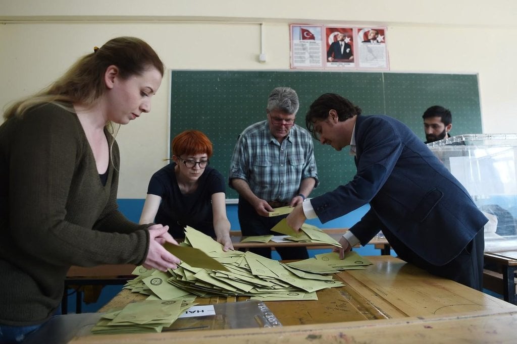 2013-08-referendum-v-turecku-5.jpg