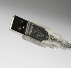 Konektor typu A určený pro externí sběrnici USB. Tento konektor se připojuje vždy do počítače (přesněji řečeno do zařízení typu master), na druhé straně propojovacího kabelu je umístěn konektor typu B, protože na USB není možné připojit dvě zařízení typu master. To mj.&nbsp;znamená, že přes USB nelze přímo (bez nějakého mezičlánku) propojit dva počítače.