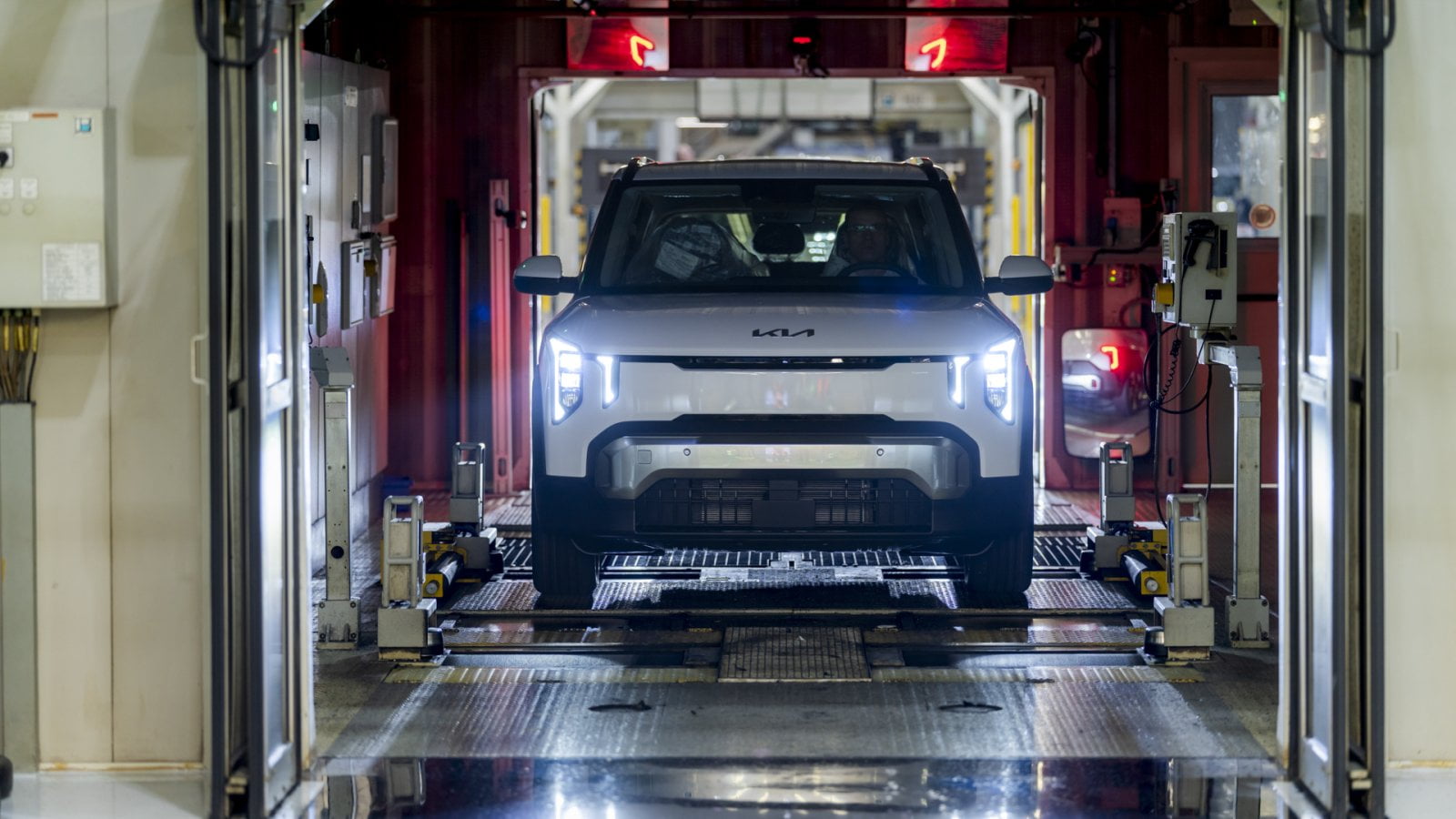 Výroba KIA EV2 v Žilině.