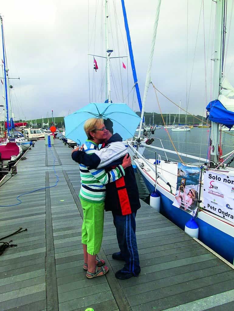 2012-01-petr-ondrc3a1c48dek-na-plavbc49b-kolem-svc49bta-1.jpg