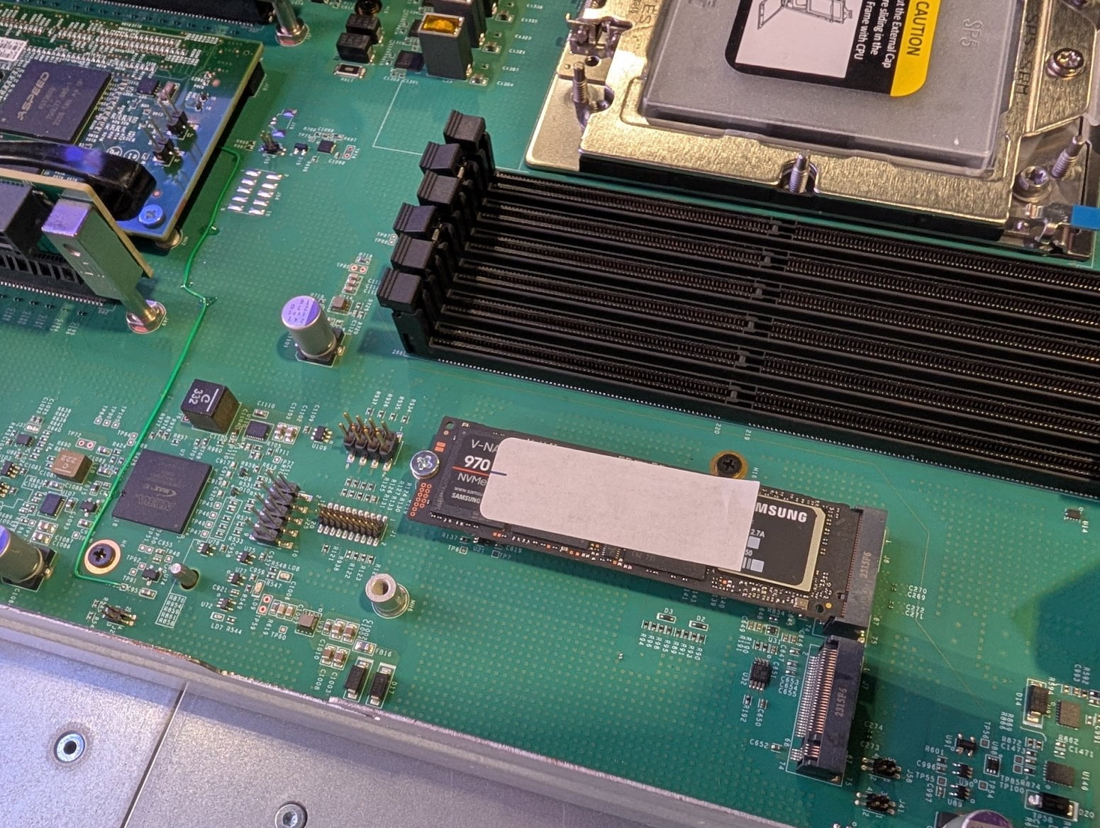 HPE Cray Supercomputing Storage Systems E2000