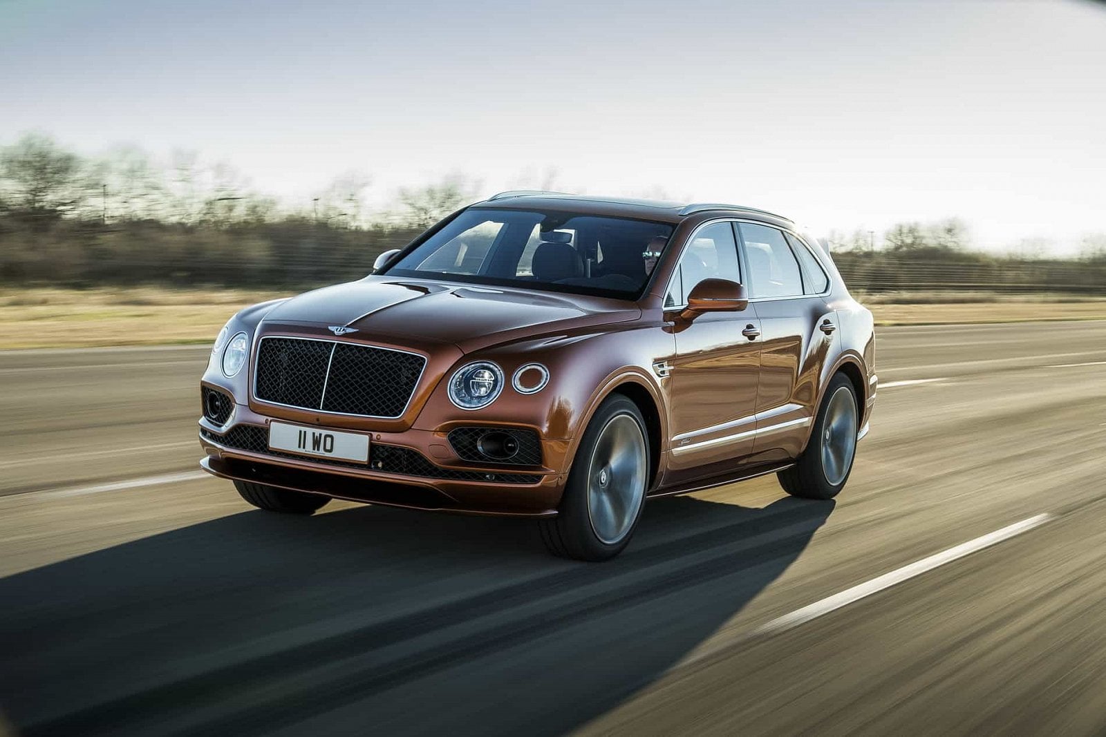 2019-02-Bentley-Bentayga-Speed_19.jpg