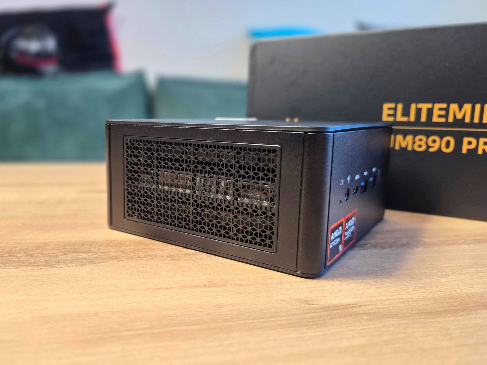 Asome Gaming UM890 Pro