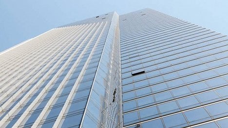 Náhledový obrázek - Nejvyšší obytný mrakodrap v San Franciscu se naklání a propadá. Millennium Tower zoufale volá po rekonstrukci