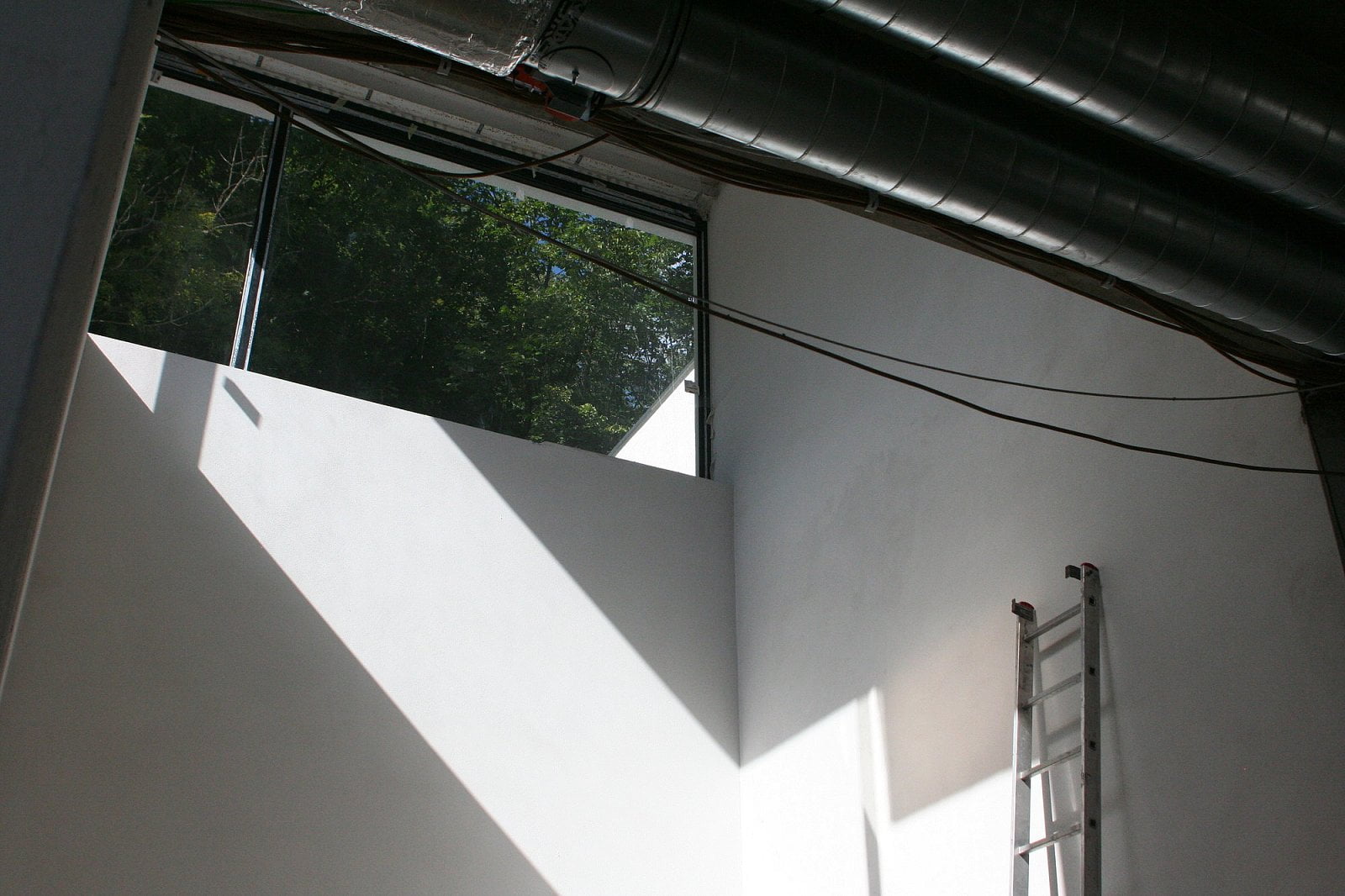 Wedos stavba olejového datacentra