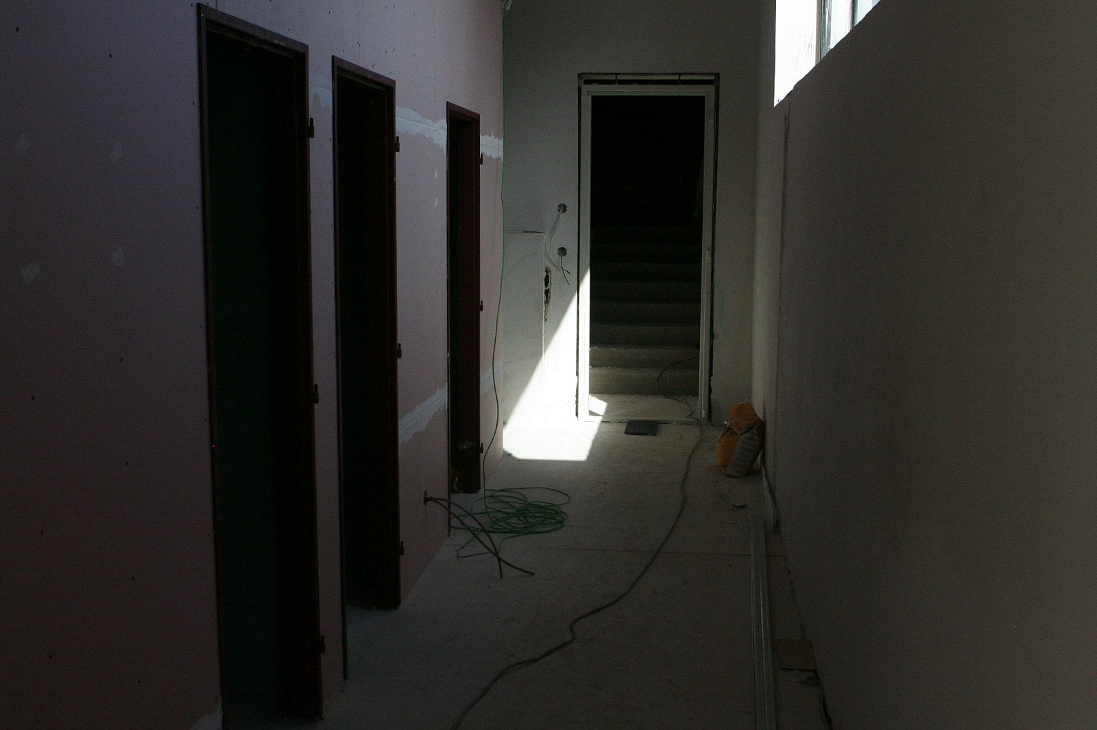 Wedos stavba olejového datacentra