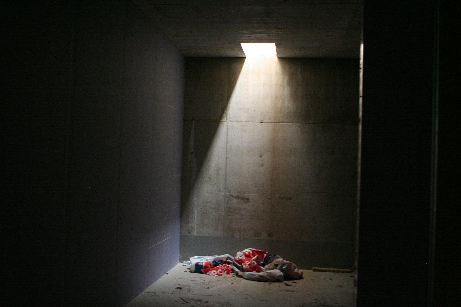 Wedos stavba olejového datacentra